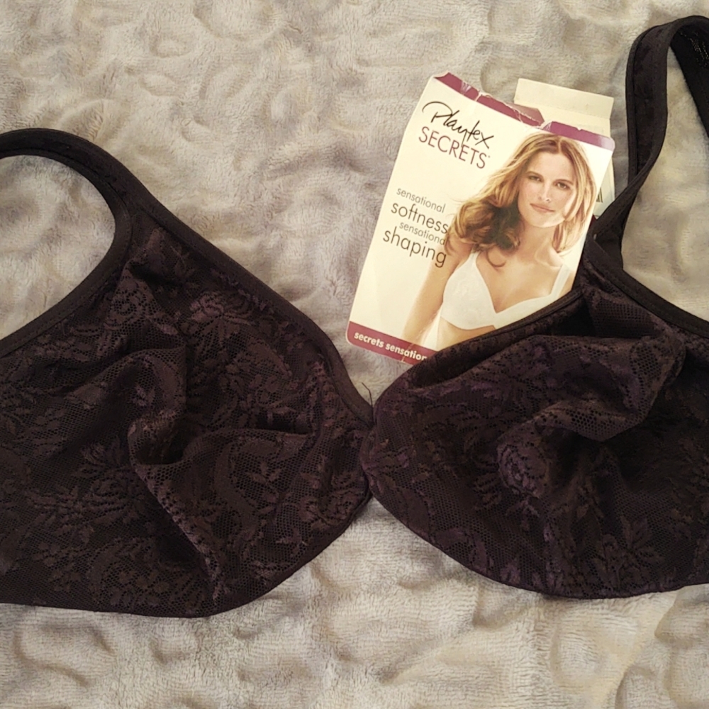 Playtex Secrets Bra NWT Black